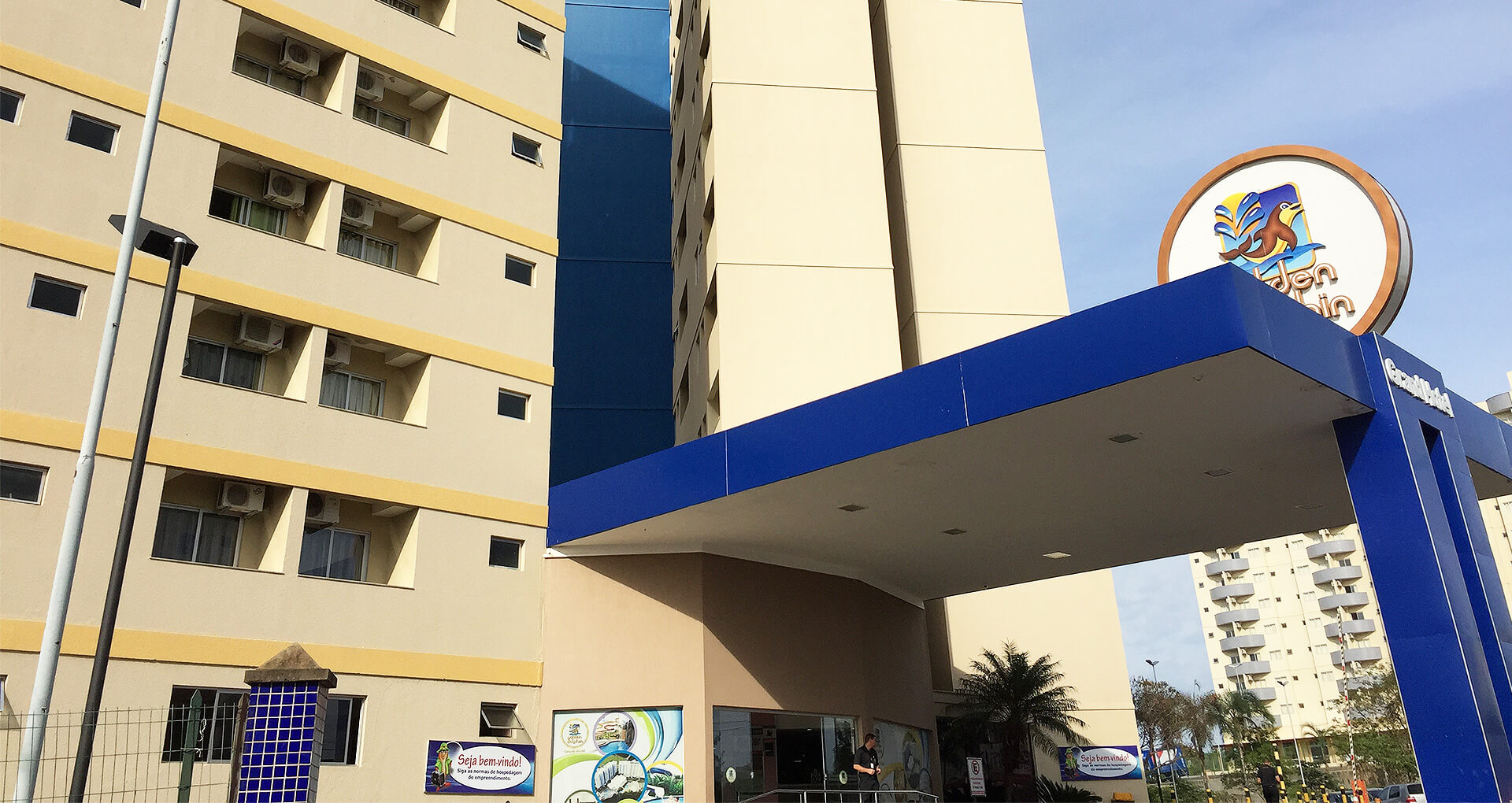 Apartamentos a venda em Caldas Novas no Golden Dolphin Grand Hotel